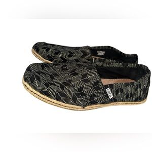 Toms Black and Gold Patterned Women's Shoes